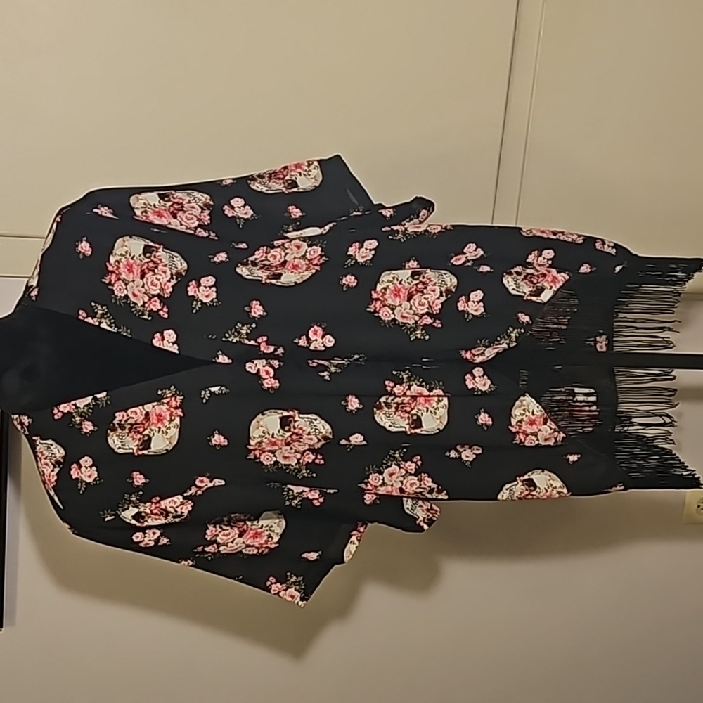 Floral Skull Fringe Shawl OS